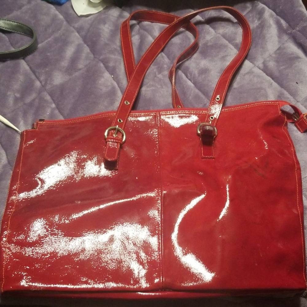 Aleanto red Purse